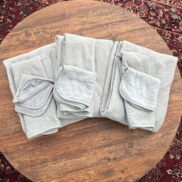 Norwex Other - Norwex Ultra Plush Bath, Hand & Body/Face Towels - Set of 3 ea in Graphite Color